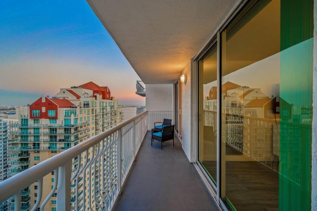 High Floor Unit Located In Brickell - Free Parking Apartment Miami Exterior photo